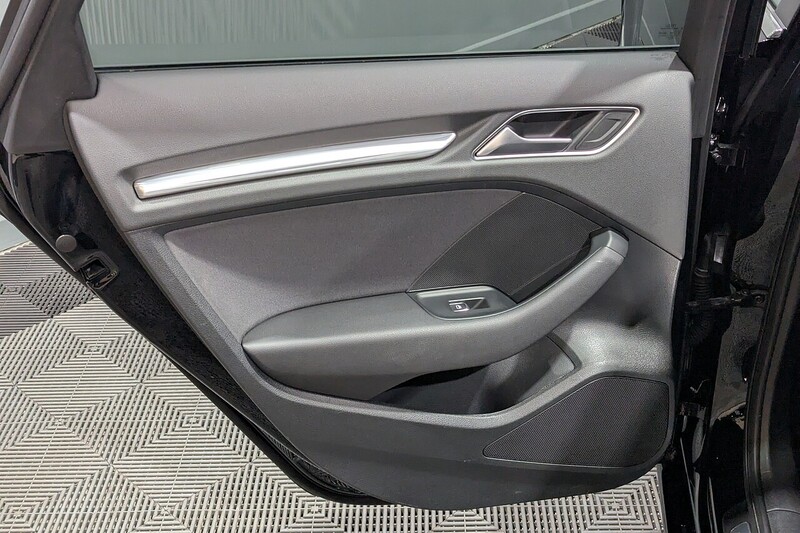 Used Audi A3 2014 for sale - 76618265: Photo 31