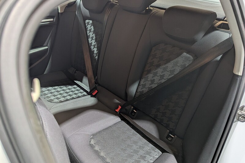 Used Audi A3 2015 for sale - 76626834: Photo 34