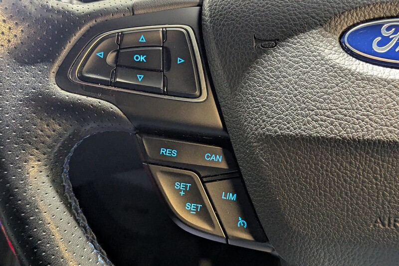 Used Ford Focus 2017 for sale - 77337674: Photo 15