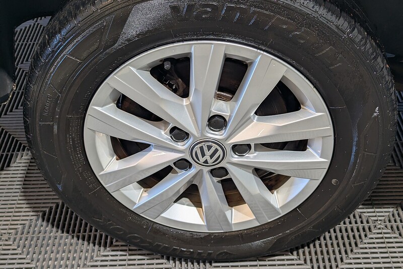 Used Volkswagen Transporter 2018 for sale - 76768849: Photo 12