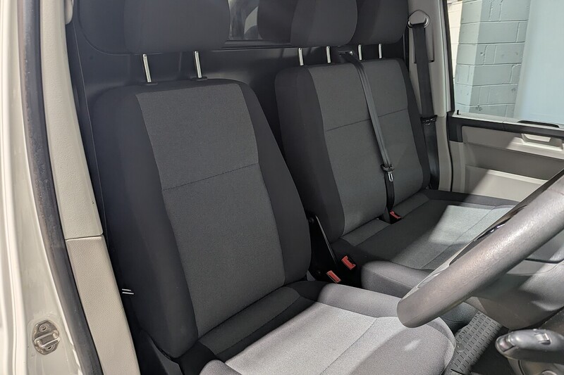 Used Volkswagen Transporter 2018 for sale - 76768849: Photo 23