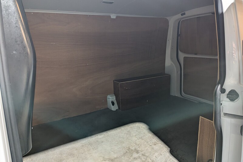 Used Volkswagen Transporter 2018 for sale - 76768849: Photo 29