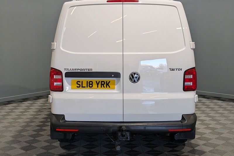 Used Volkswagen Transporter 2018 for sale - 76768849: Photo 8