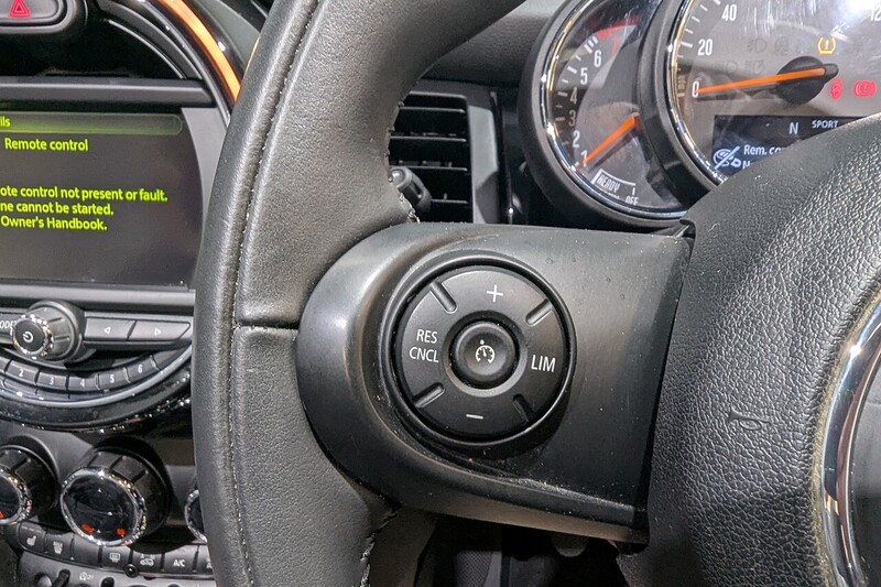 Used MINI Convertible 2016 for sale - 76626840: Photo 34