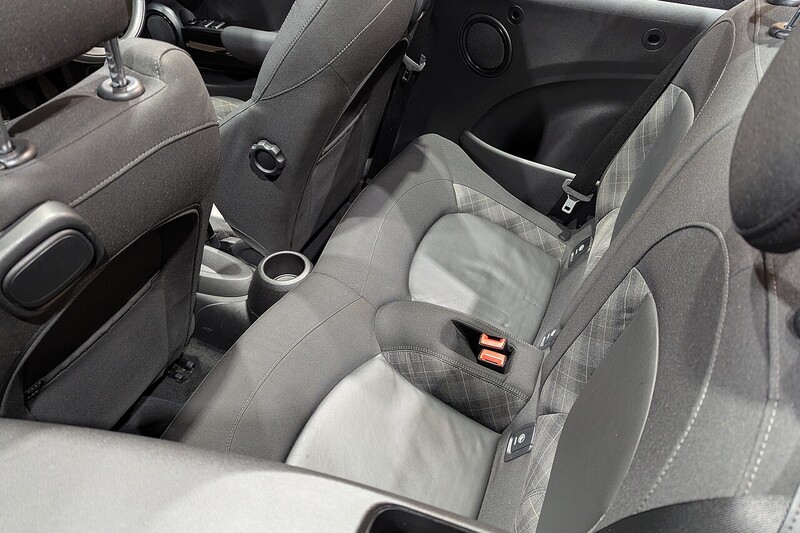 Used MINI Convertible 2016 for sale - 76626840: Photo 38