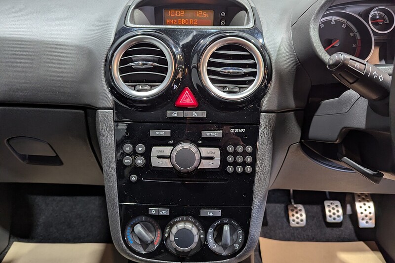 Used Vauxhall Corsa 2012 for sale - 76626838: Photo 13