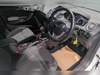 Used Ford Fiesta 2014 for sale - 79490418: Photo