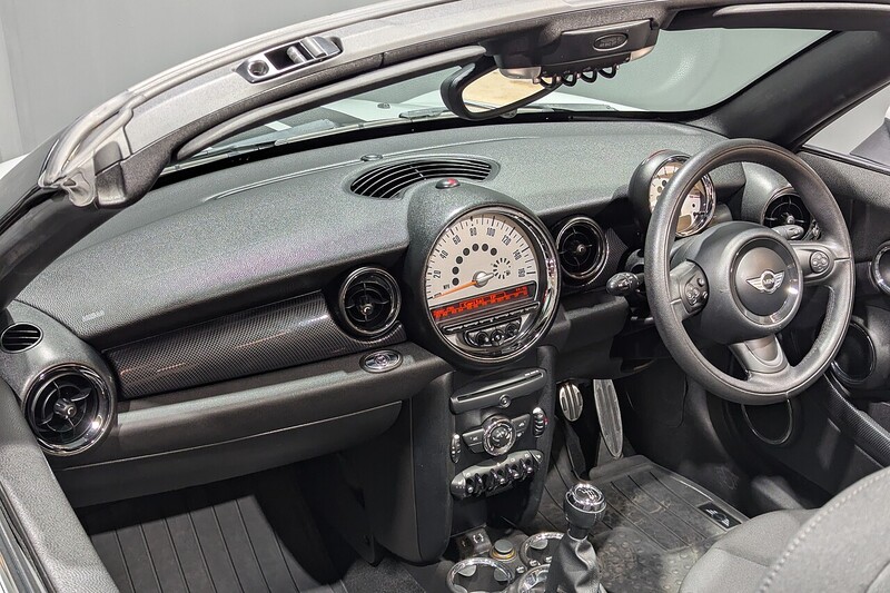 Used MINI Roadster 2012 for sale - 76638632: Photo 36