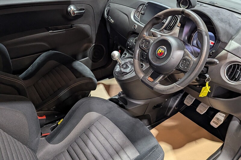 Used Abarth 595 2019 for sale - 76626837: Photo 2