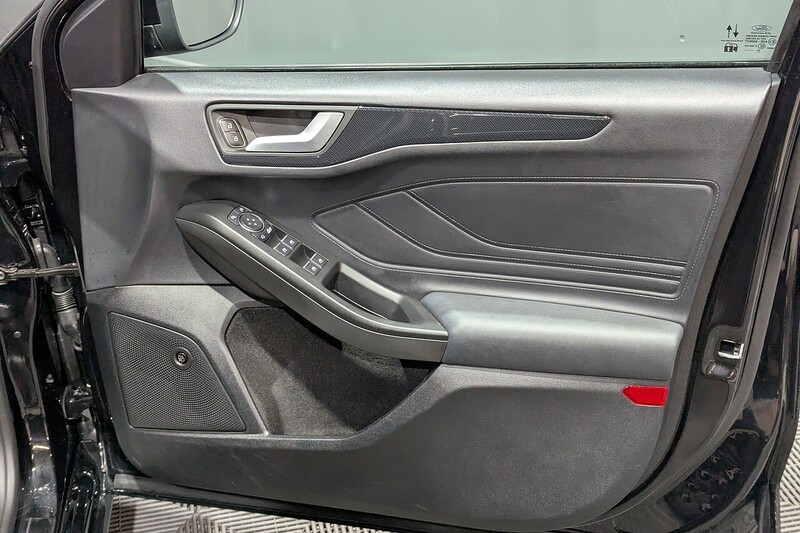 Used Ford Focus 2021 for sale - 77153955: Photo 26