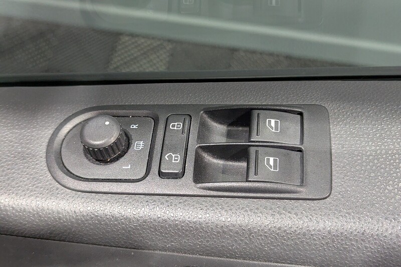 Used Volkswagen Transporter 2015 for sale - 77508050: Photo 15