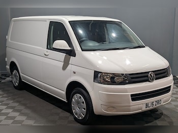 Used Volkswagen Transporter 2015 for sale - 77508050: Photo