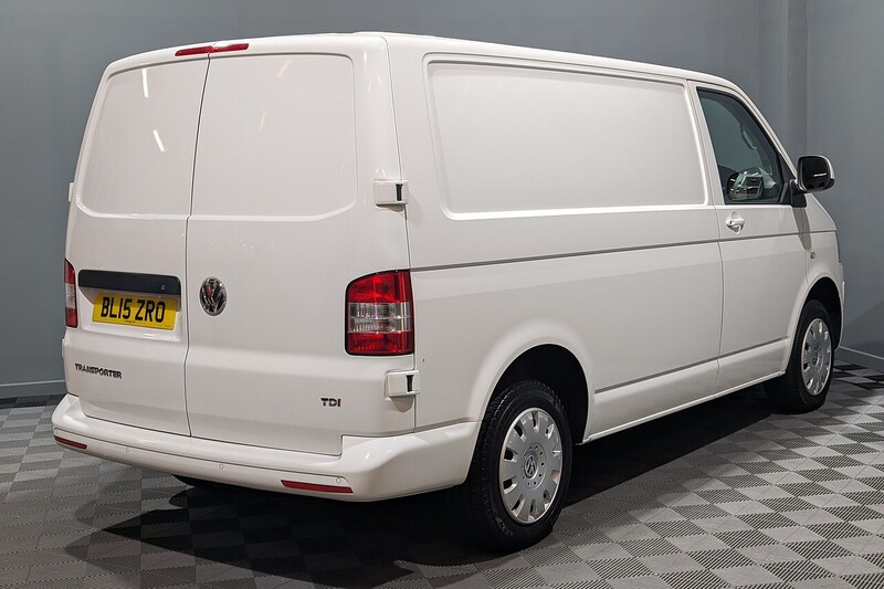 Used Volkswagen Transporter 2015 for sale - 77508050: Photo 9