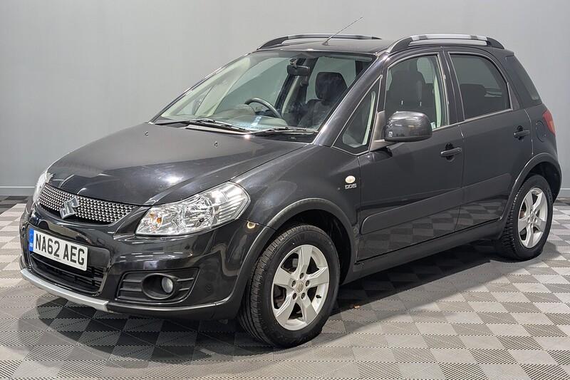 Used Suzuki SX4 2012 for sale - 77655817: Photo 4