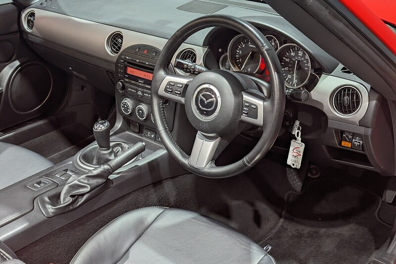 Used Mazda MX-5 2012 for sale - 76725206: Photo 2