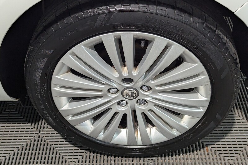 Used Vauxhall Astra 2013 for sale - 77906001: Photo 12