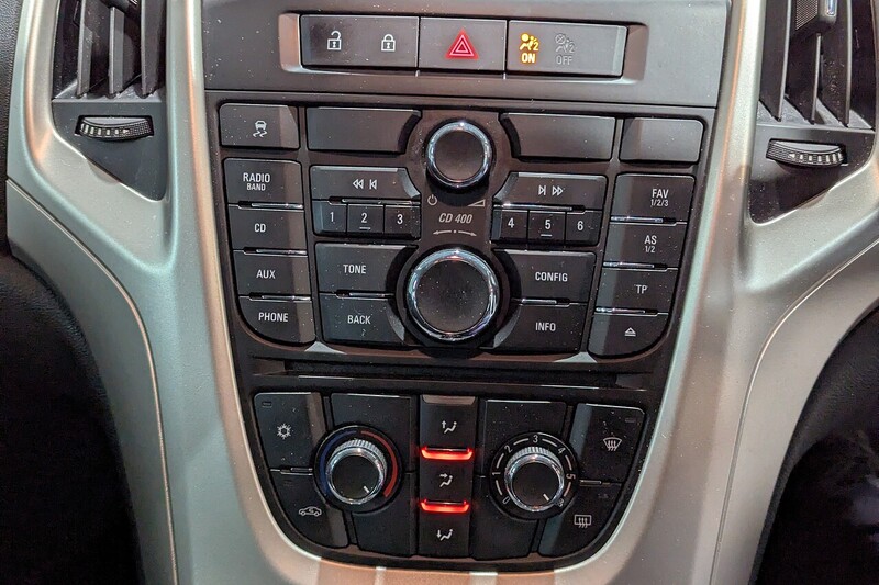 Used Vauxhall Astra 2013 for sale - 77906001: Photo 17