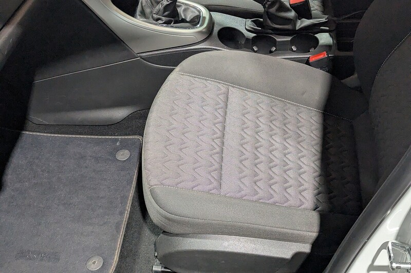 Used Vauxhall Astra 2013 for sale - 77906001: Photo 30