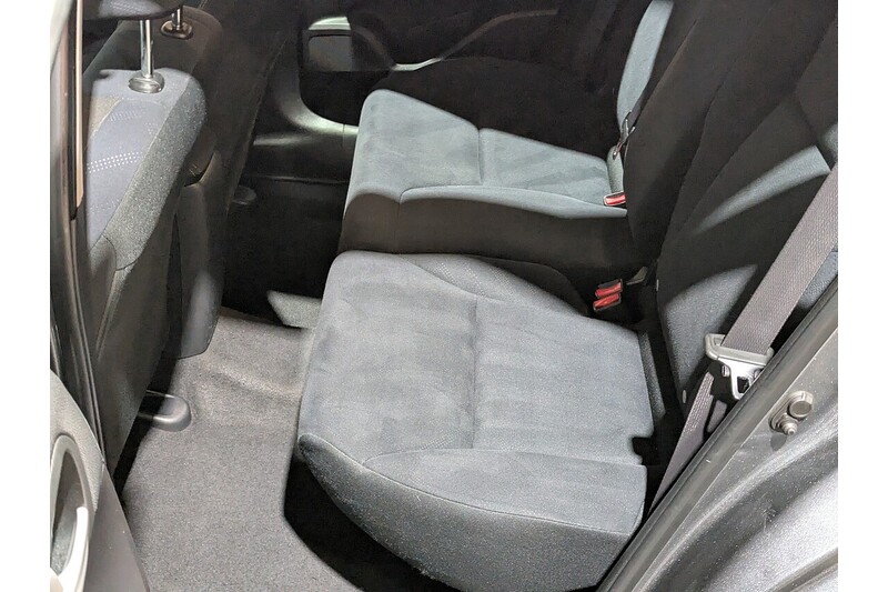 Used Honda Civic 2015 for sale - 76798877: Photo 30