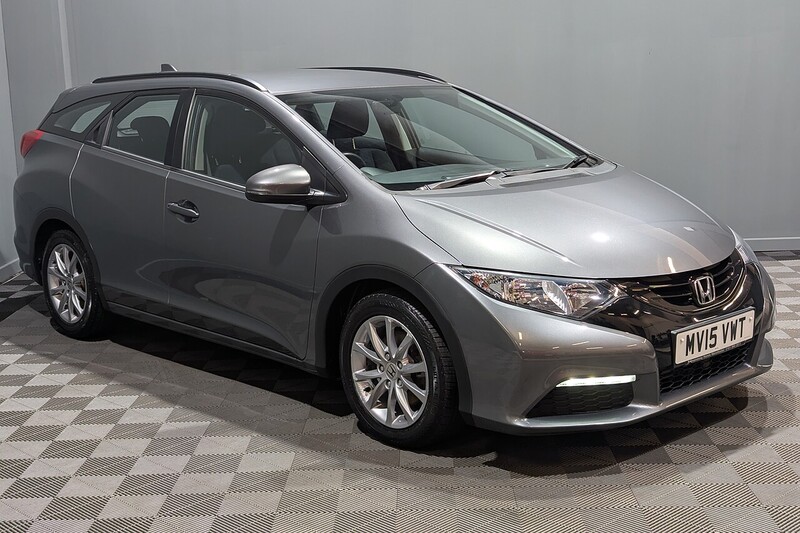 Used Honda Civic 2015 for sale - 76798877: Photo 6