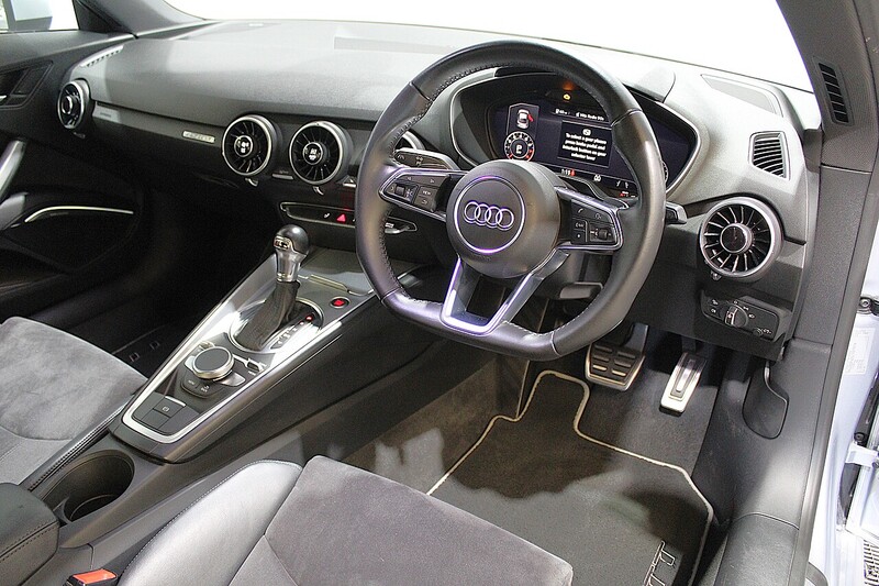 Used Audi TT 2016 for sale - 76626828: Photo 2