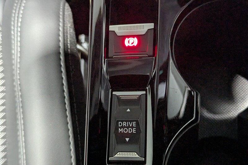 Used Peugeot 208 2020 for sale - 77932636: Photo 24