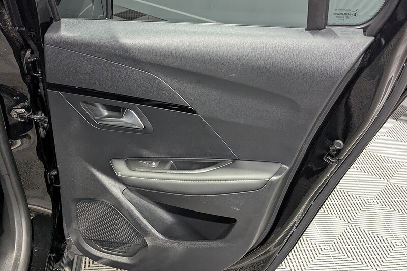 Used Peugeot 208 2020 for sale - 77932636: Photo 28