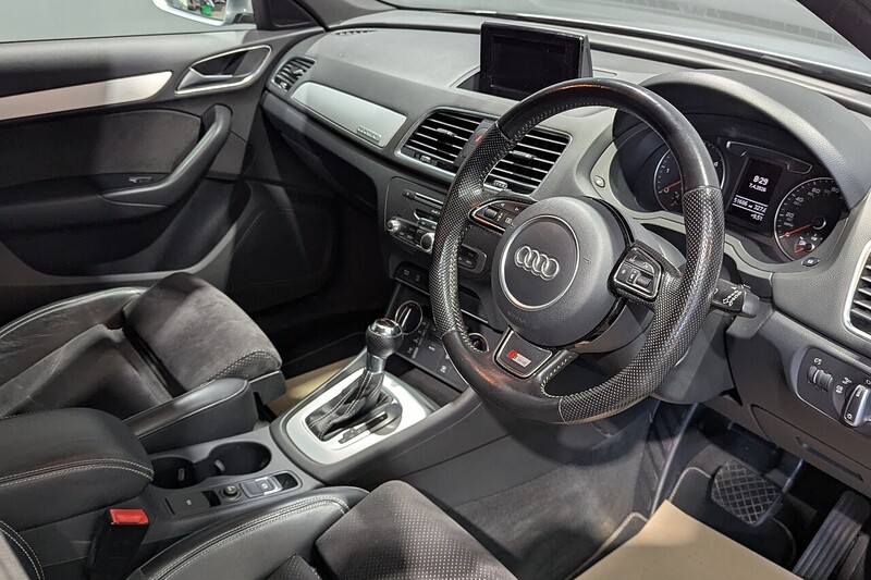 Used Audi Q3 for sale - 78150603: Photo 2