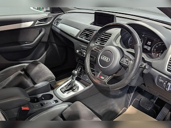 Used Audi Q3 2015 for sale - 78150603: Photo