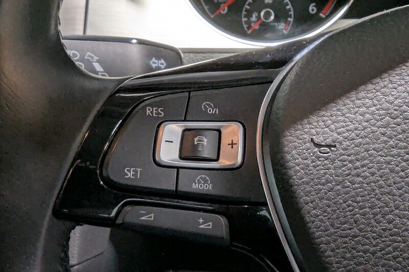 Used Volkswagen Golf 2015 for sale - 77850916: Photo 14