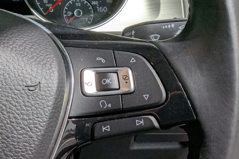 Used Volkswagen Golf 2015 for sale - 77850916: Photo 15