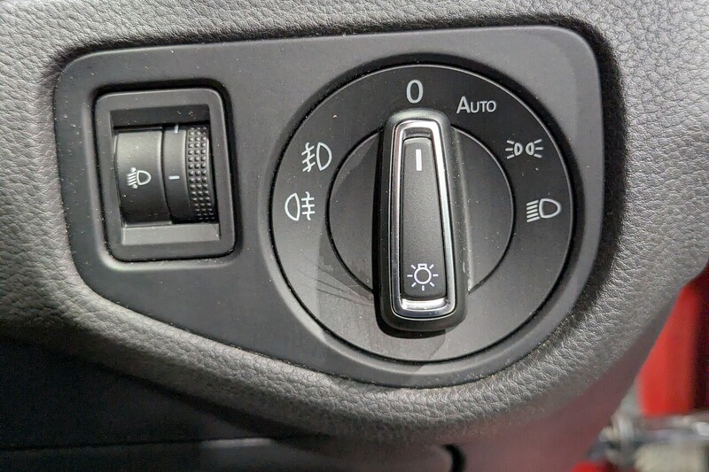 Used Volkswagen Golf 2015 for sale - 77850916: Photo 17