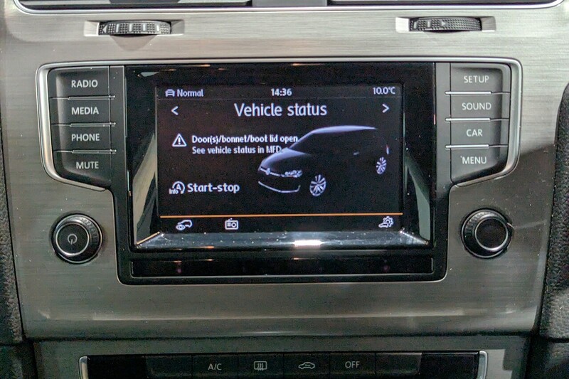 Used Volkswagen Golf 2015 for sale - 77850916: Photo 22