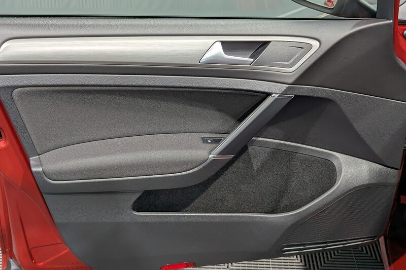 Used Volkswagen Golf 2015 for sale - 77850916: Photo 38