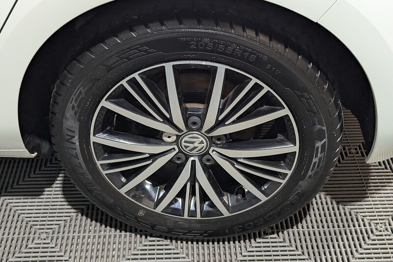 Used Volkswagen Golf 2017 for sale - 76651015: Photo 11