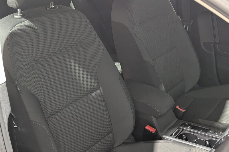 Used Volkswagen Golf 2017 for sale - 76651015: Photo 28