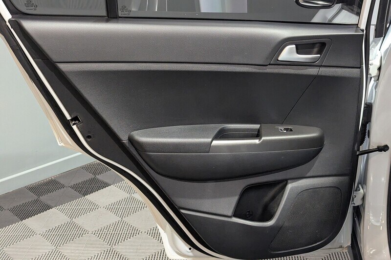 Used Kia Sportage 2016 for sale - 76626829: Photo 32