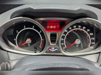Used Ford Fiesta 2012 for sale - 78713997: Photo