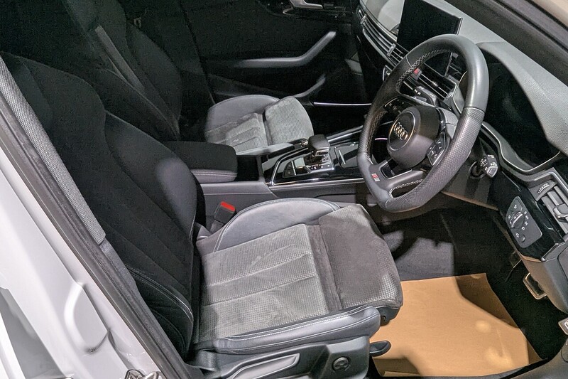 Used Audi A4 Avant 2020 for sale - 76651018: Photo 28