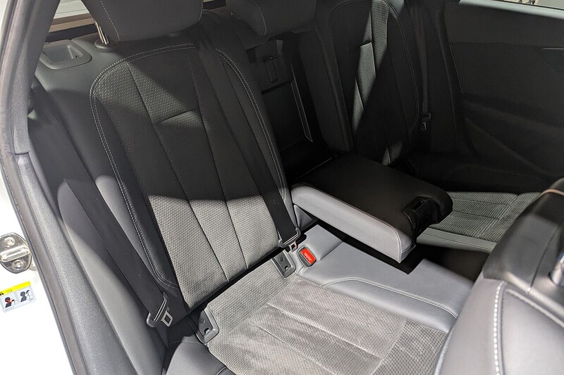 Used Audi A4 Avant 2020 for sale - 76651018: Photo 31