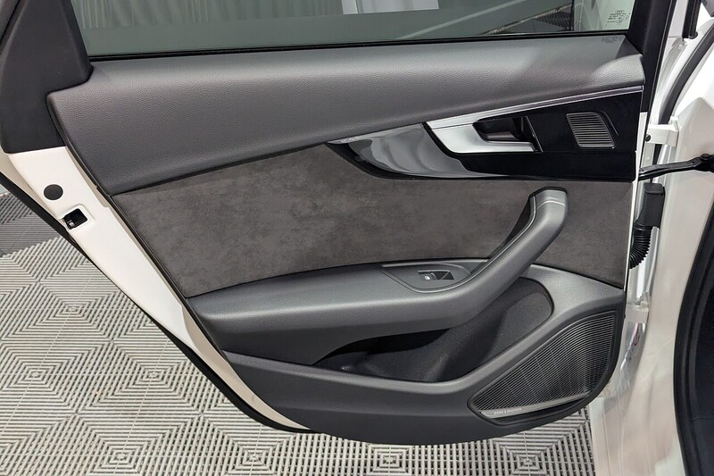 Used Audi A4 Avant 2020 for sale - 76651018: Photo 35