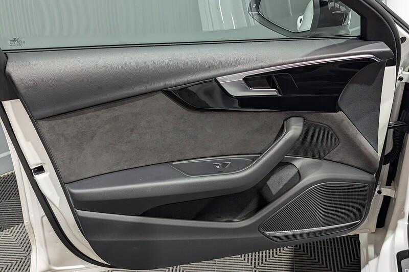 Used Audi A4 Avant 2020 for sale - 76651018: Photo 38