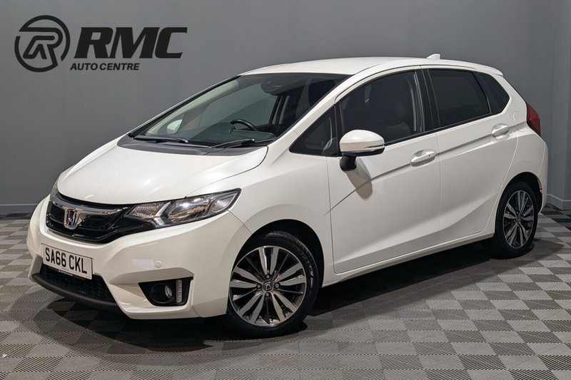 Used Honda Jazz 2016 for sale - 76626833: Photo 1