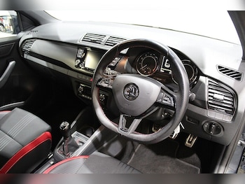 Used Skoda Fabia 2020 for sale - 76950819: Photo