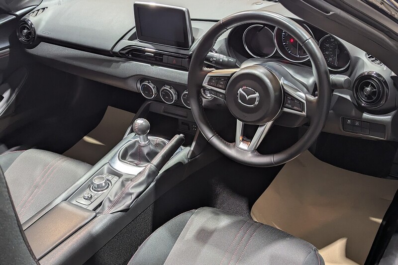 Used Mazda MX-5 2016 for sale - 76884498: Photo 2