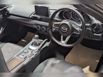 Used Mazda MX-5 2016 for sale - 76884498: Photo