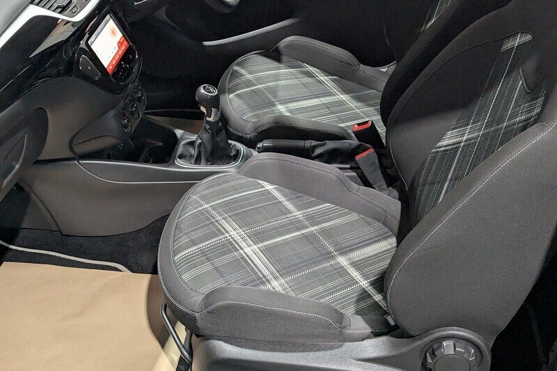 Used Vauxhall Corsa 2016 for sale - 77765993: Photo 29