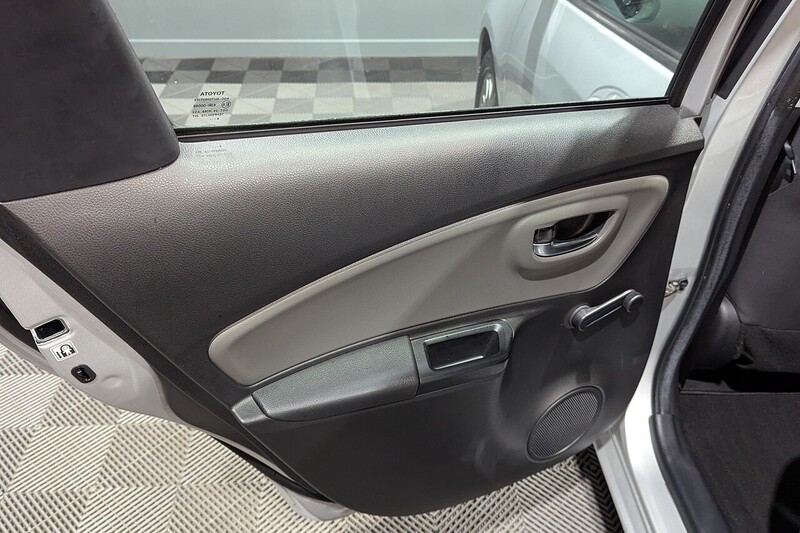 Used Toyota Yaris 2019 for sale - 76618266: Photo 16