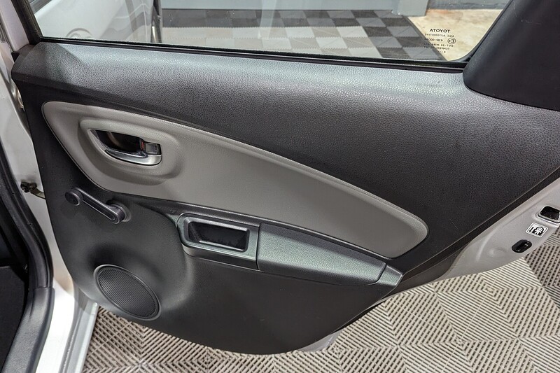 Used Toyota Yaris 2019 for sale - 76618266: Photo 17