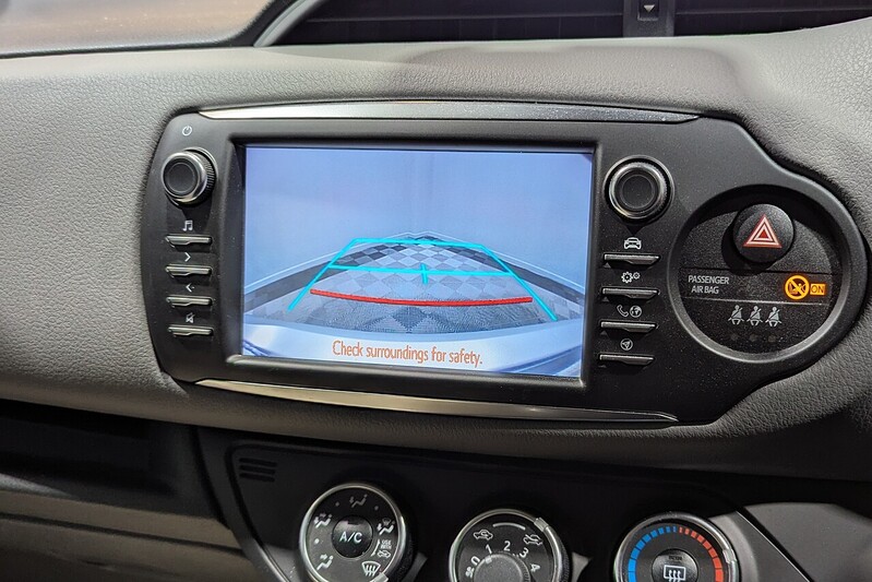 Used Toyota Yaris 2019 for sale - 76618266: Photo 6